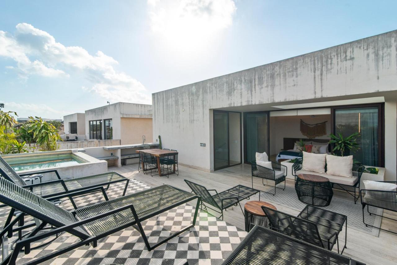 トゥルム305 Luxury Penthouse With Private Poolアパートメント エクステリア 写真